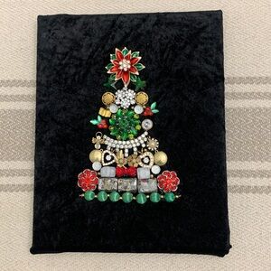 Handmade Vintage Jewelry & Velvet Christmas Tree Decor Sign Art 5x7”